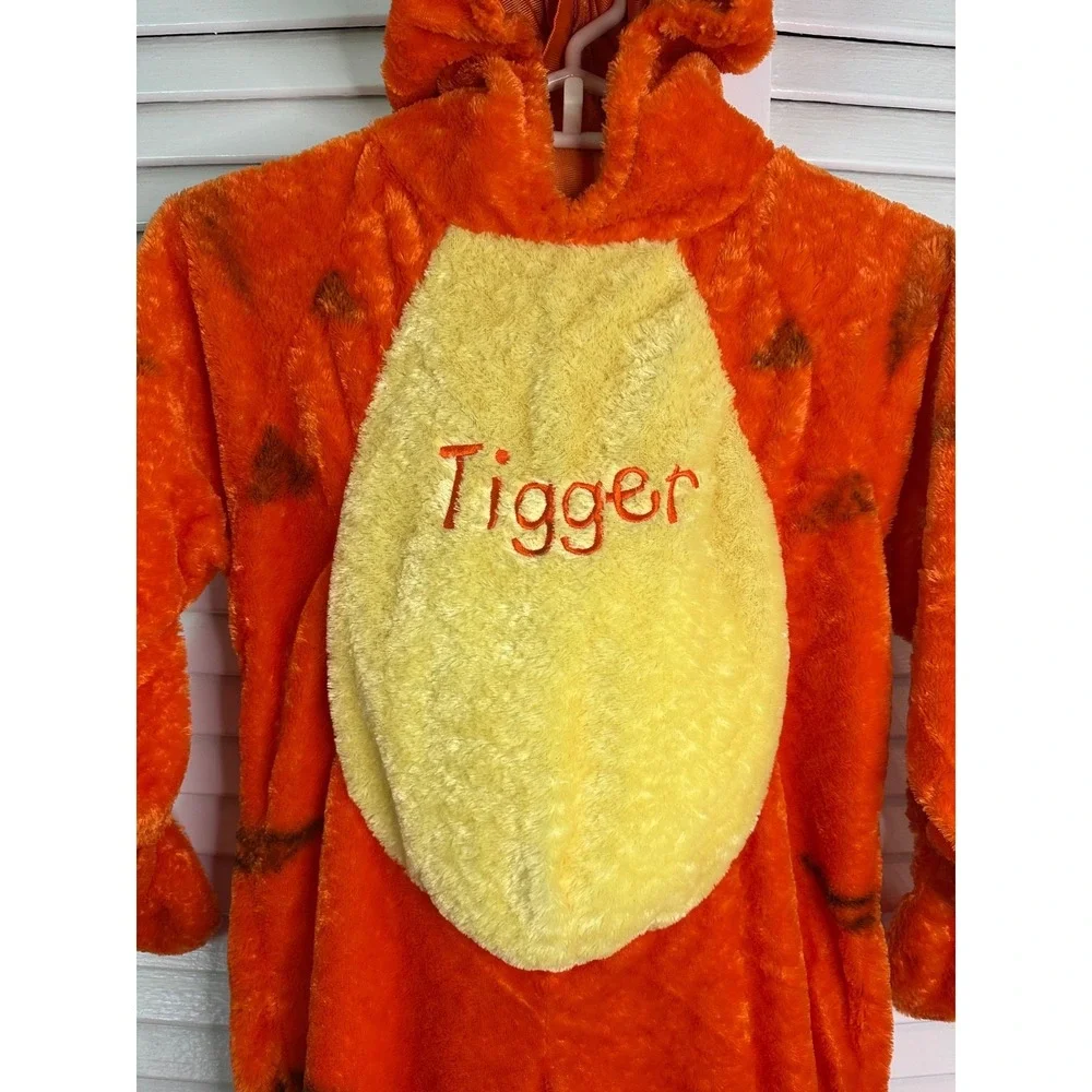 Disney Store Children's Size XS / 4 Plush Hooded Tigger Costume Padded Tummy